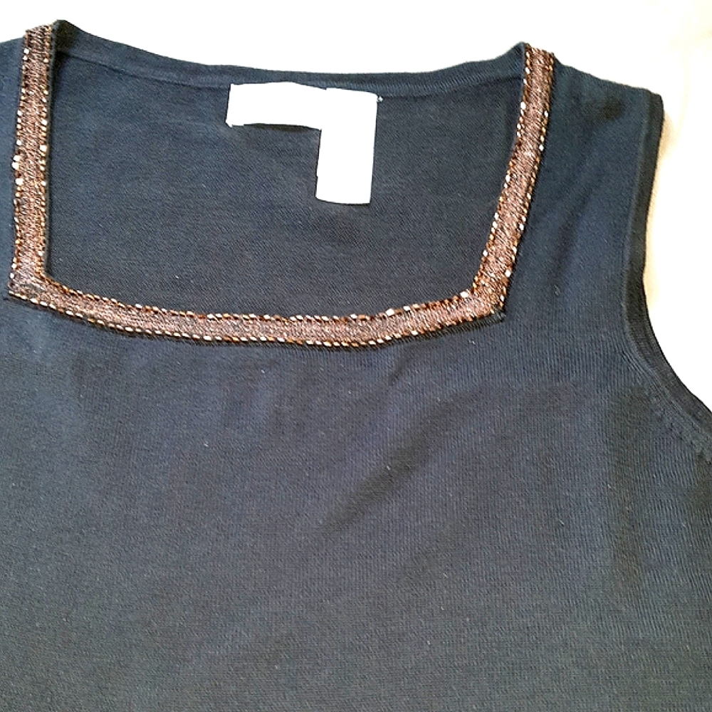 Liz Claiborne. Sweater Knit. Large.